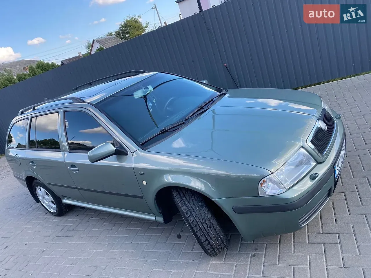 Skoda Octavia 2001 photo 3