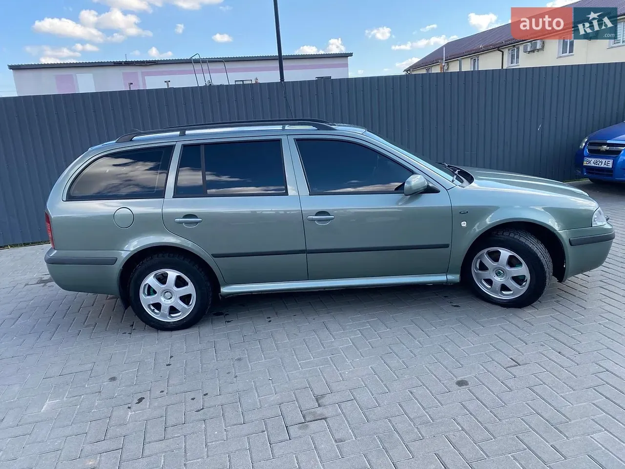 Skoda Octavia 2001 photo 4
