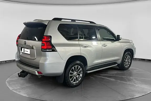 Toyota Land Cruiser 2020 photo 5