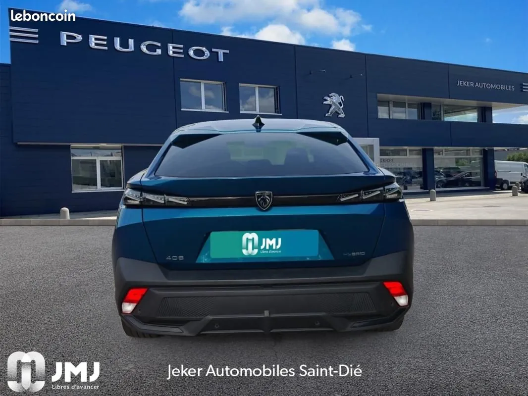 Peugeot 408 2022 photo 3