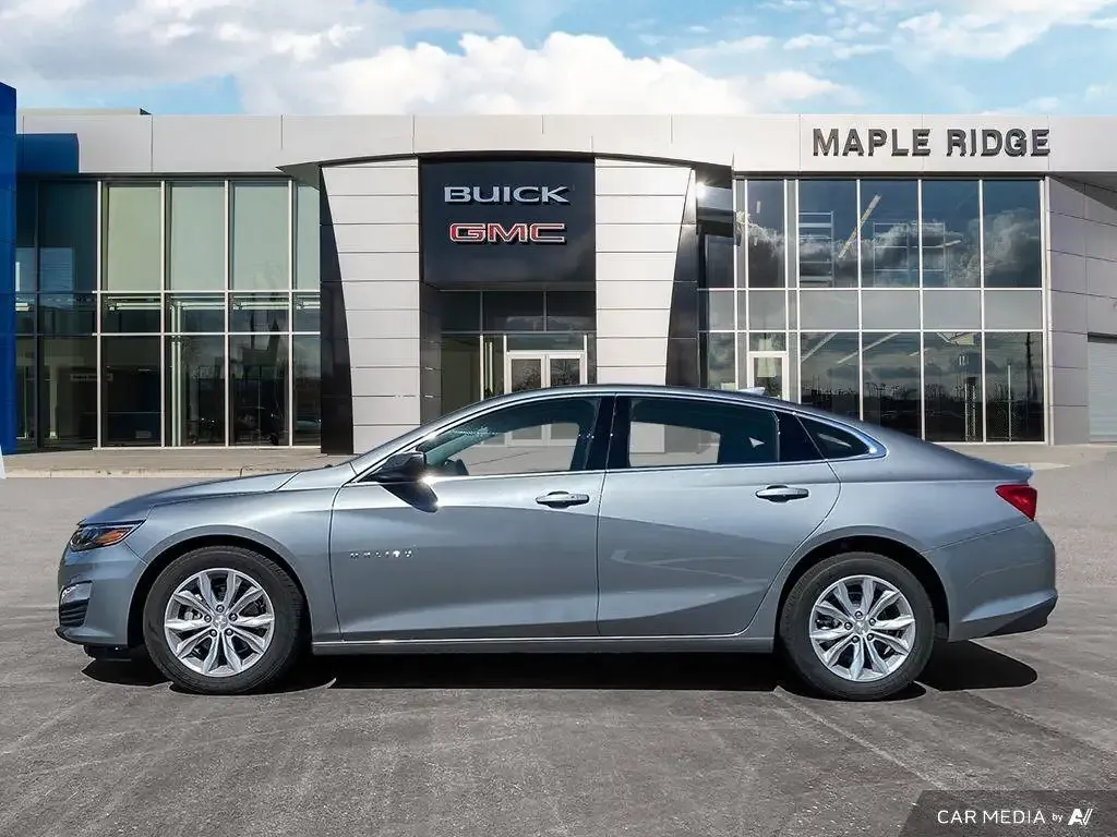 Chevrolet Malibu 2024 photo 2