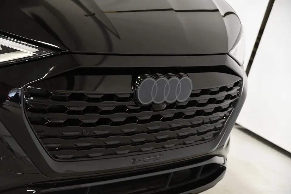 Audi Q8 2024 photo 4