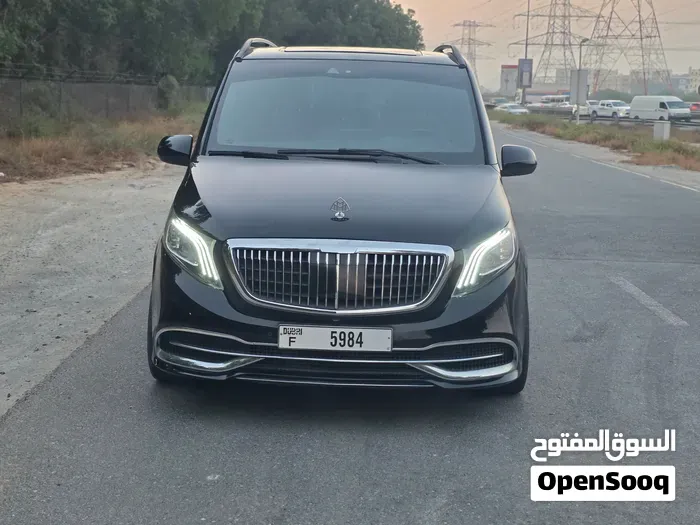 Mercedes-Benz V-Class 2017 photo 2