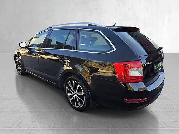 Skoda Octavia 2014 photo 5