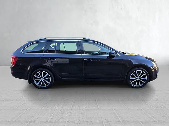 Skoda Octavia 2014 photo 2