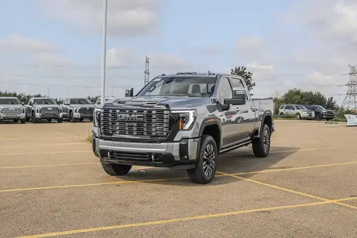 GMC Sierra 3500Hd 2026 photo 4