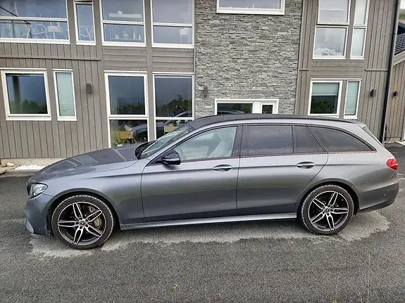 Mercedes-Benz E 200 2017 photo 4