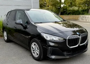 BMW 225E Active Tourer 2023 photo 2