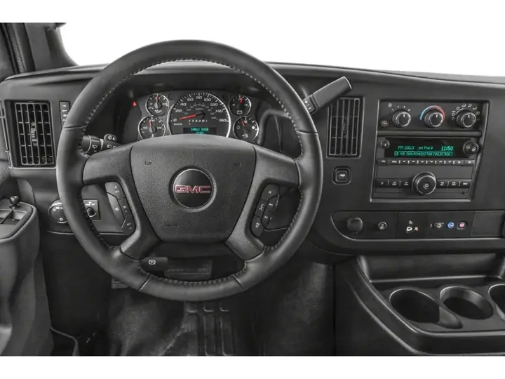 GMC Savana 2022 photo 4