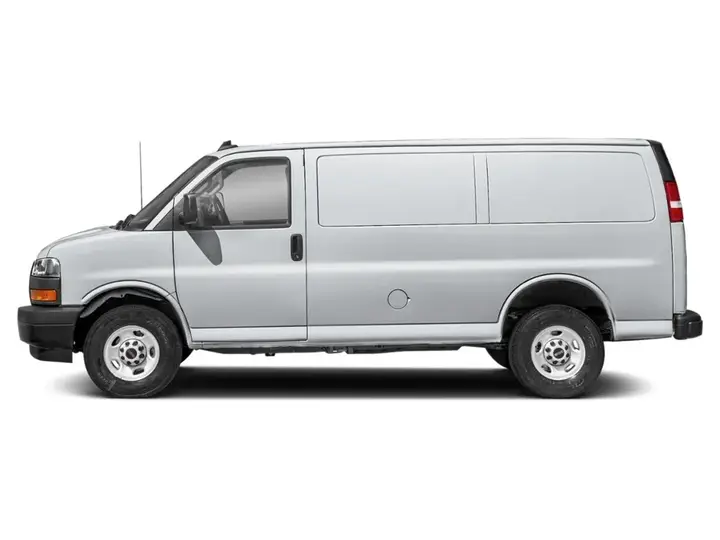 GMC Savana 2022 photo 3