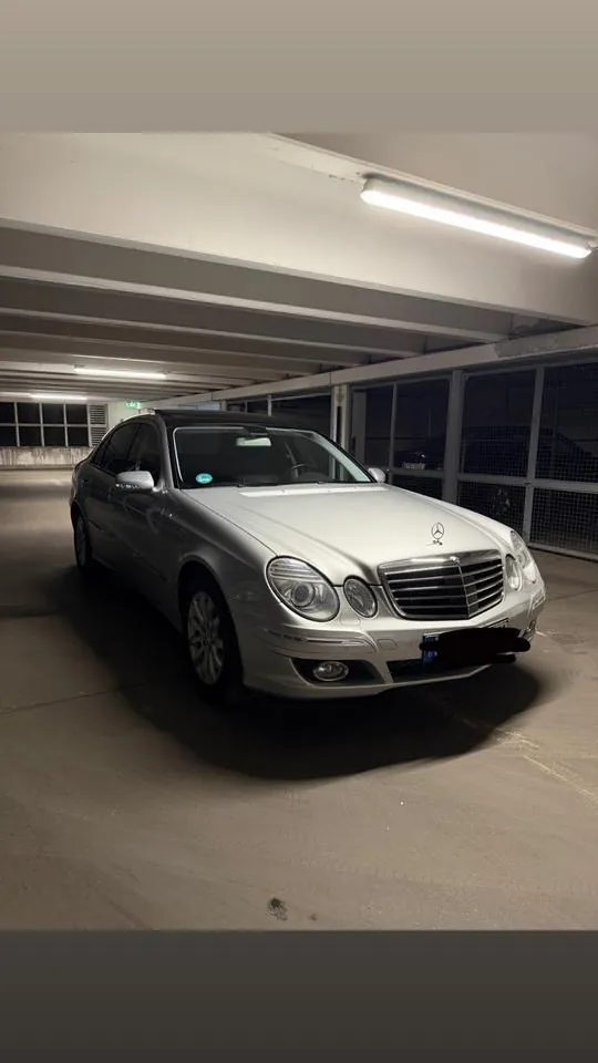 Mercedes-Benz E280