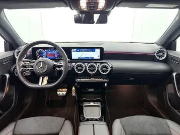 Mercedes-Benz A-Class 2025 photo 3