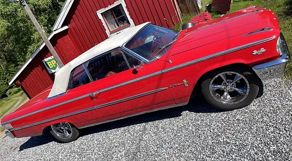 Ford Galaxie 1963 photo 2