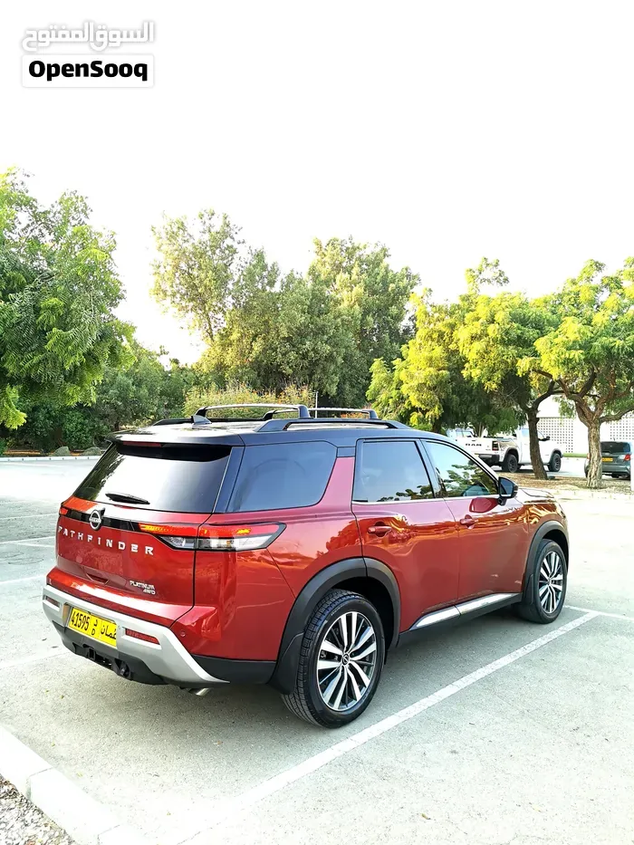 Nissan Pathfinder 2023 photo 3