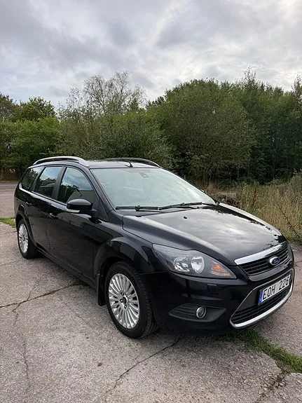 Ford Focus 2010 photo 4