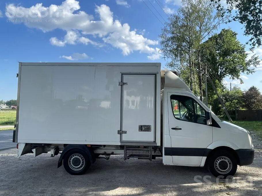 Volkswagen Crafter 2012 photo 5