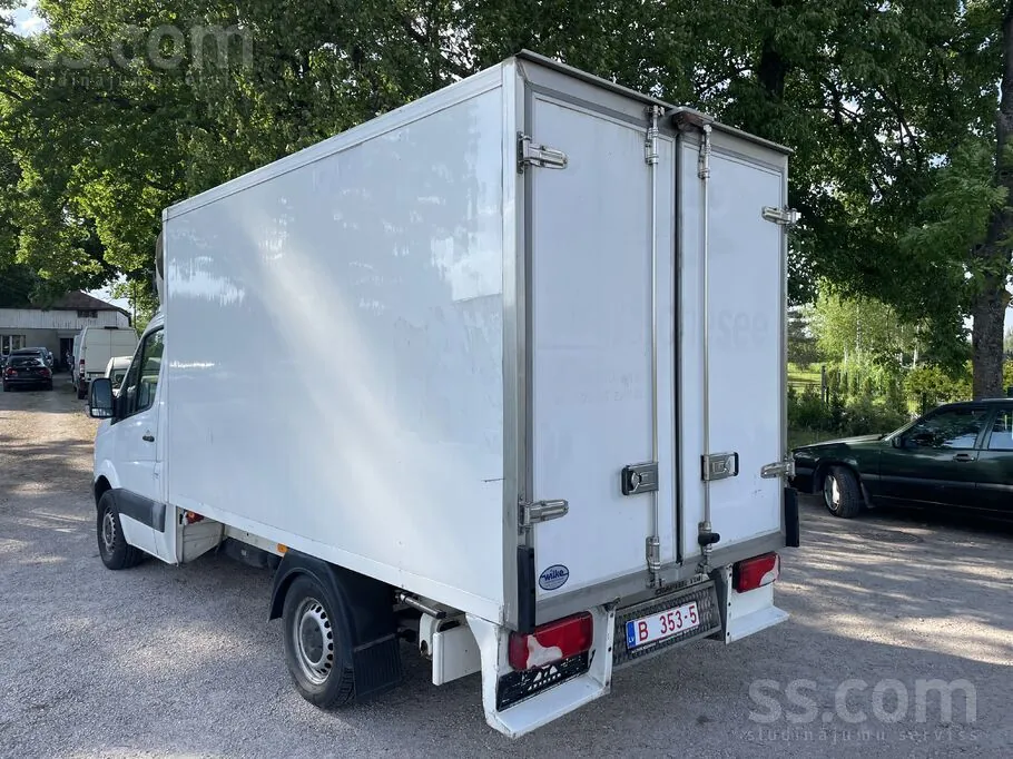Volkswagen Crafter 2012 photo 3