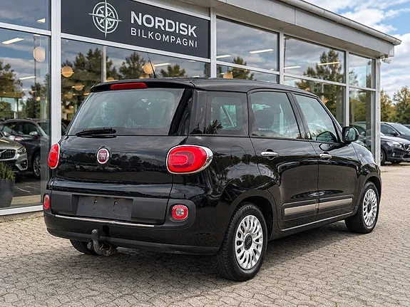 Fiat 500L 2012 photo 3