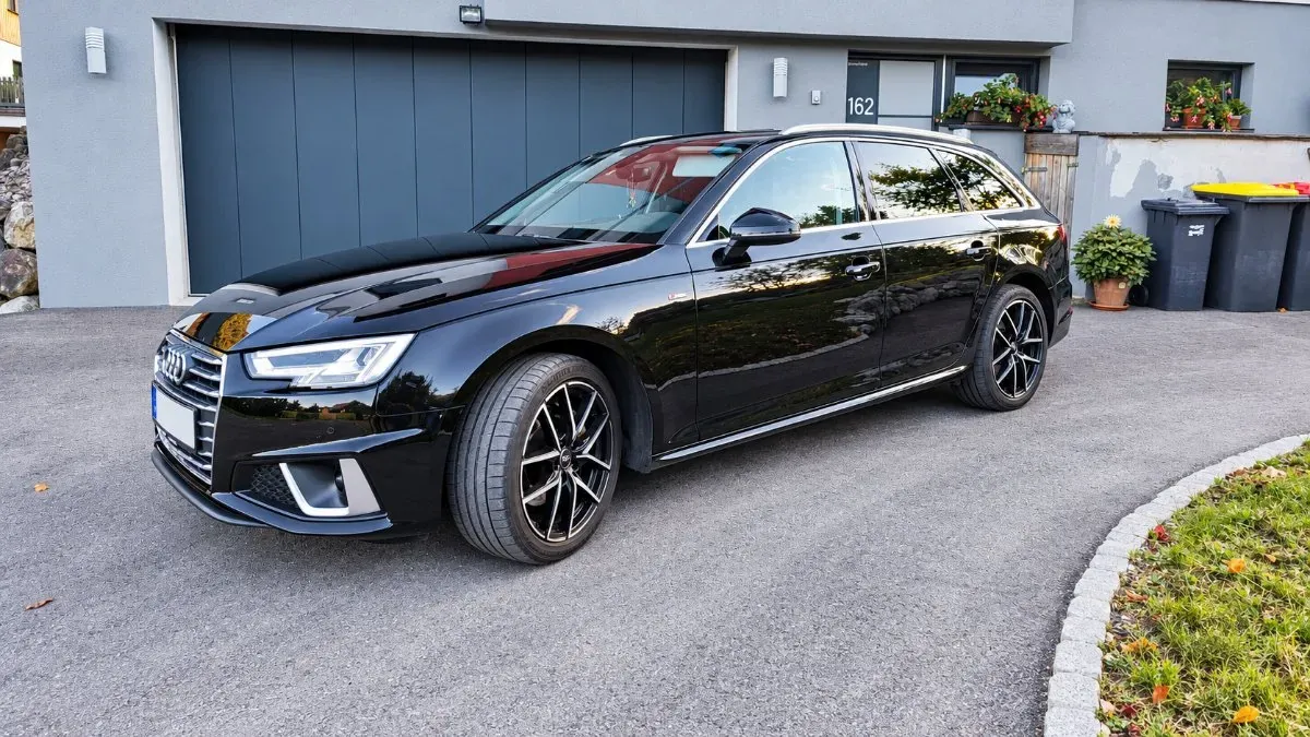 Audi A4 2019 photo 3