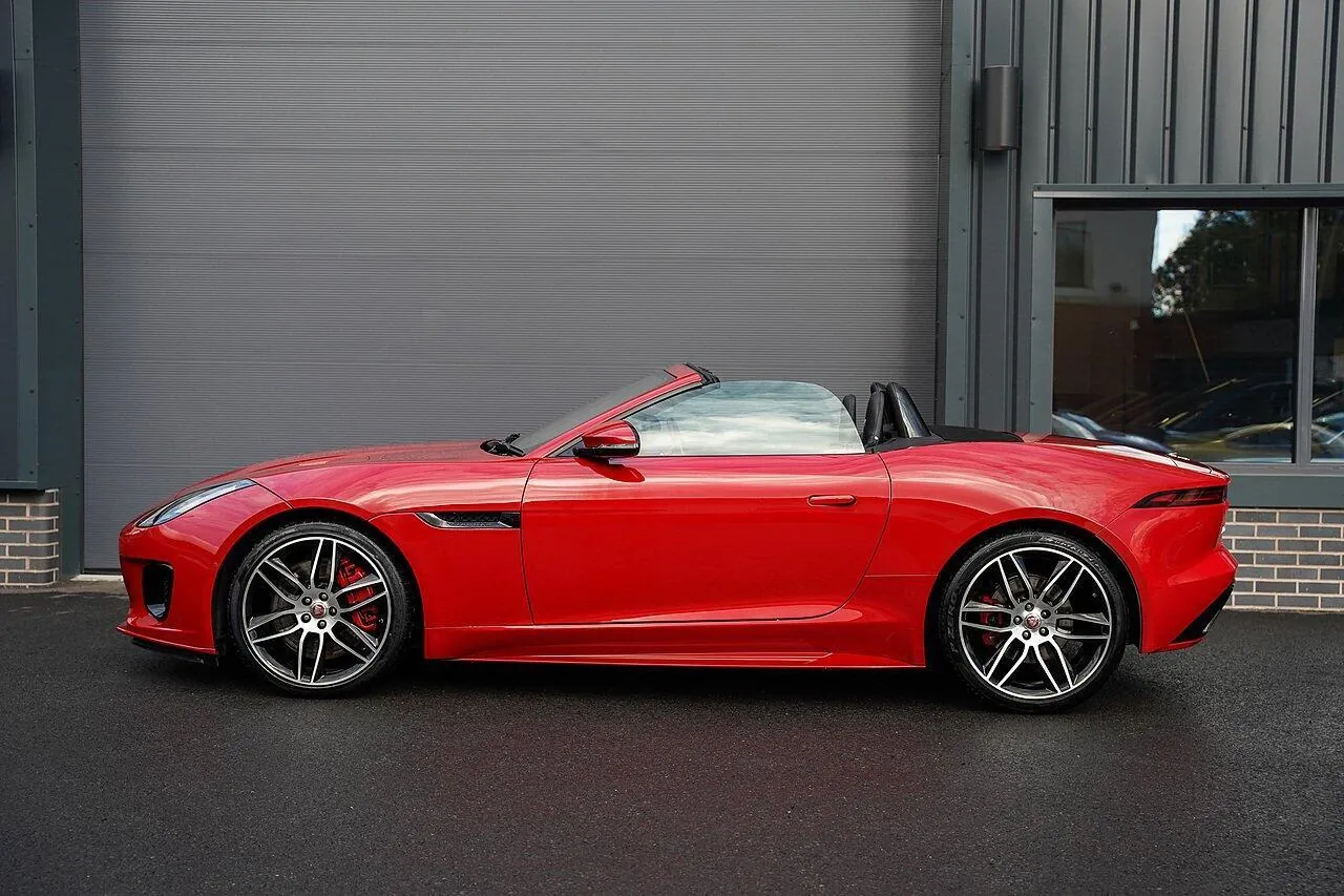 Jaguar F-Type 2019 photo 2