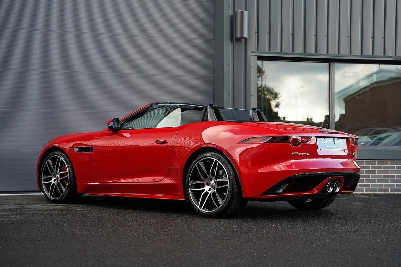 Jaguar F-Type 2019 photo 4
