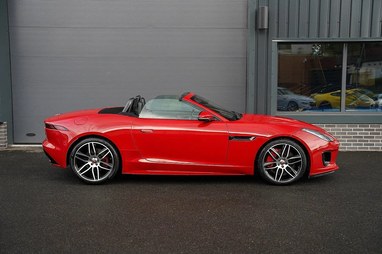 Jaguar F-Type 2019 photo 3