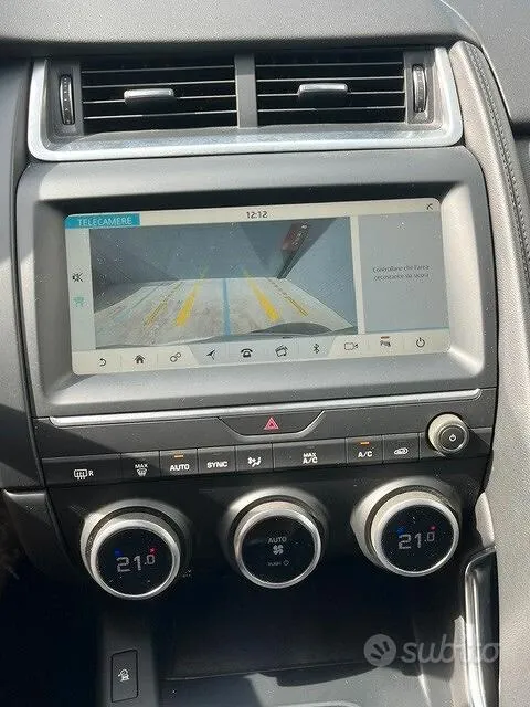 Jaguar E-Pace 2021 photo 5