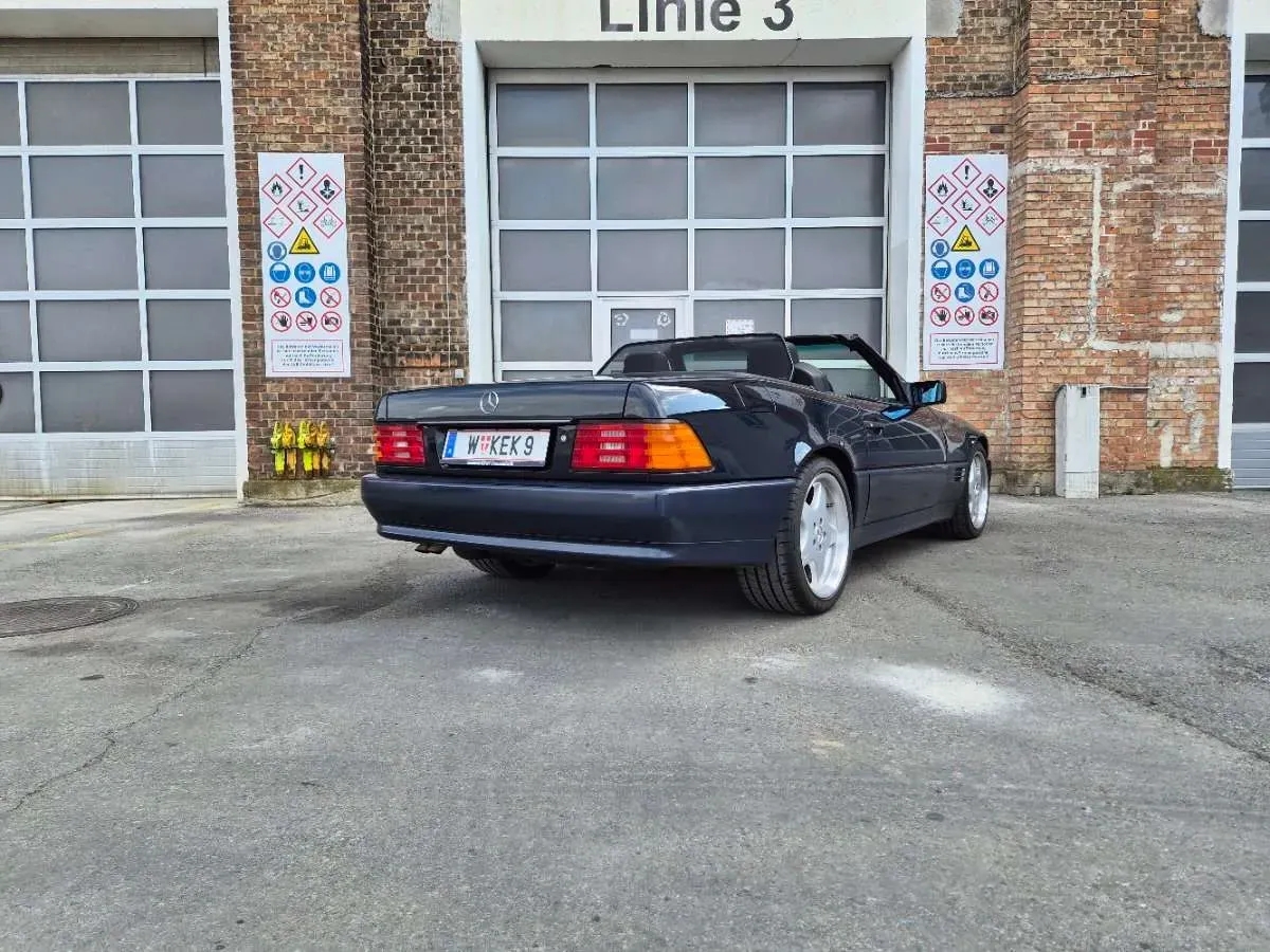 Mercedes-Benz Sl-Class 1992 photo 2
