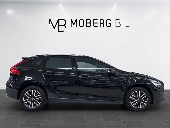 Volvo V40 Cross Country 2017 photo 3