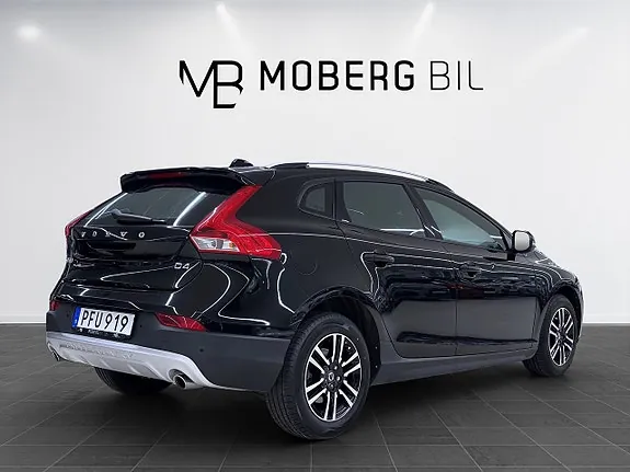Volvo V40 Cross Country 2017 photo 4