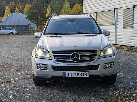 Mercedes-Benz Gl320