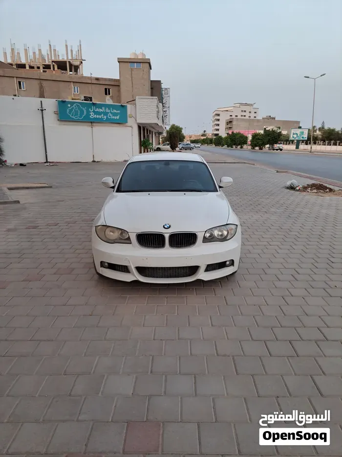 BMW 1 Series 2009 photo 3