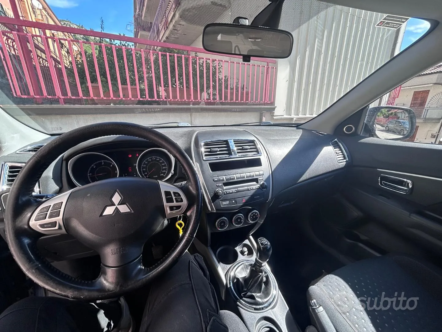 Mitsubishi Asx 2011 photo 3