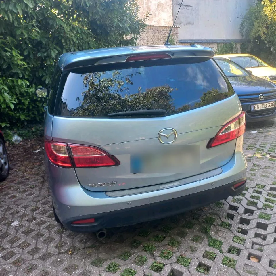 Mazda 5