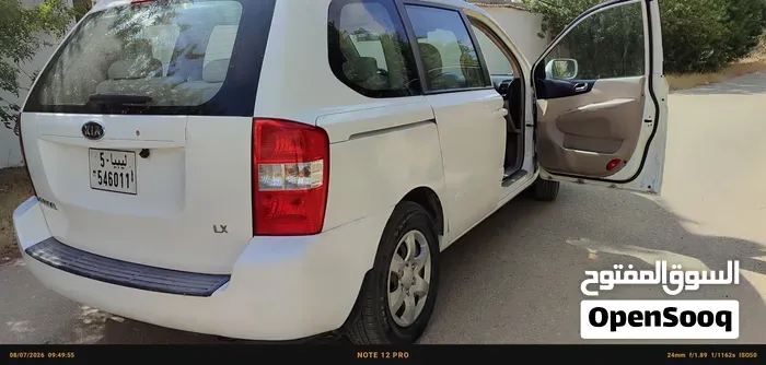 Kia Carnival 2007 photo 4