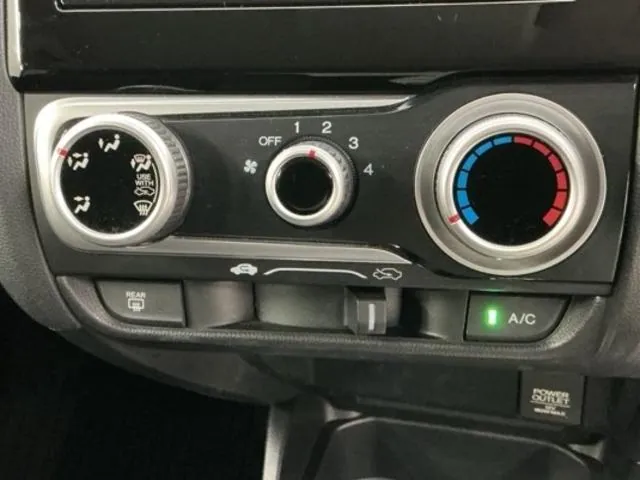 Honda Fit 2014 photo 5