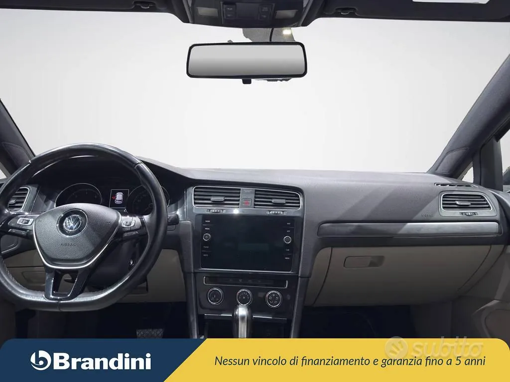 Volkswagen Golf 2018 photo 3