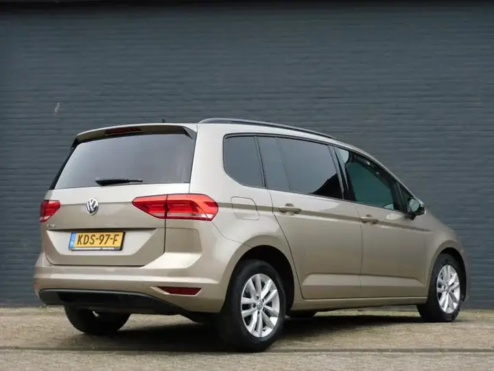 Volkswagen Touran 2019 photo 4