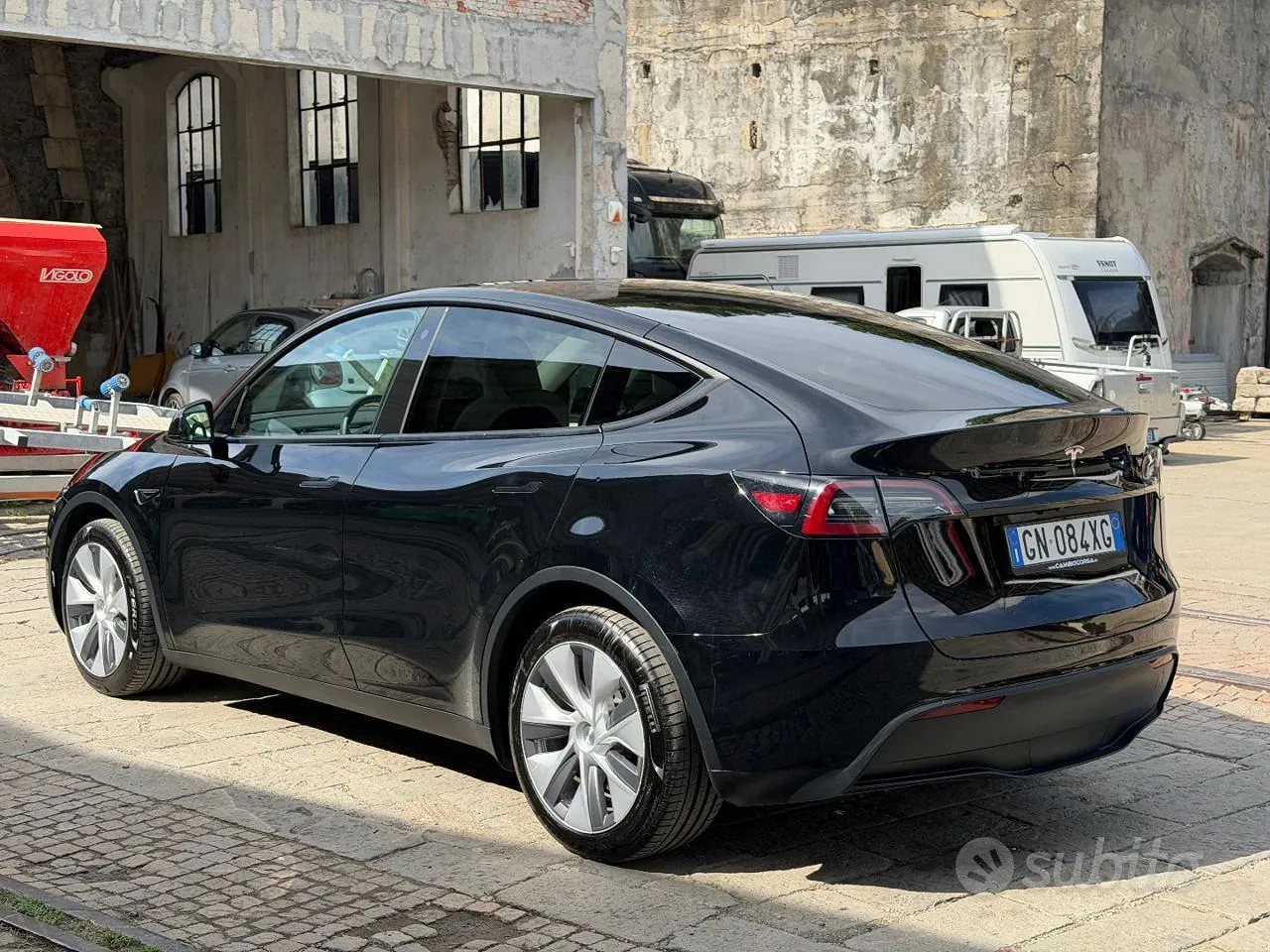 Tesla Model Y 2023 photo 5