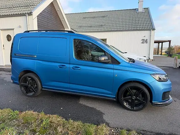 Volkswagen Caddy 2022 photo 2