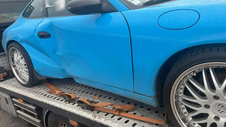 Porsche 996