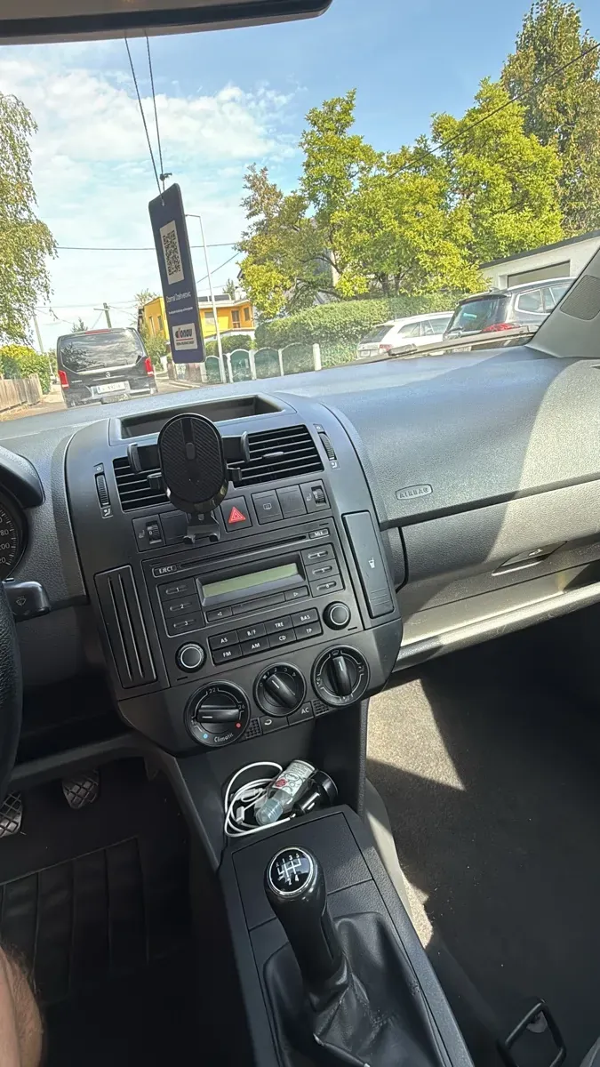 Volkswagen Polo 2005 photo 3