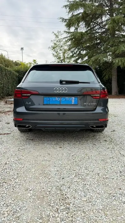 Audi A4 2019 photo 3
