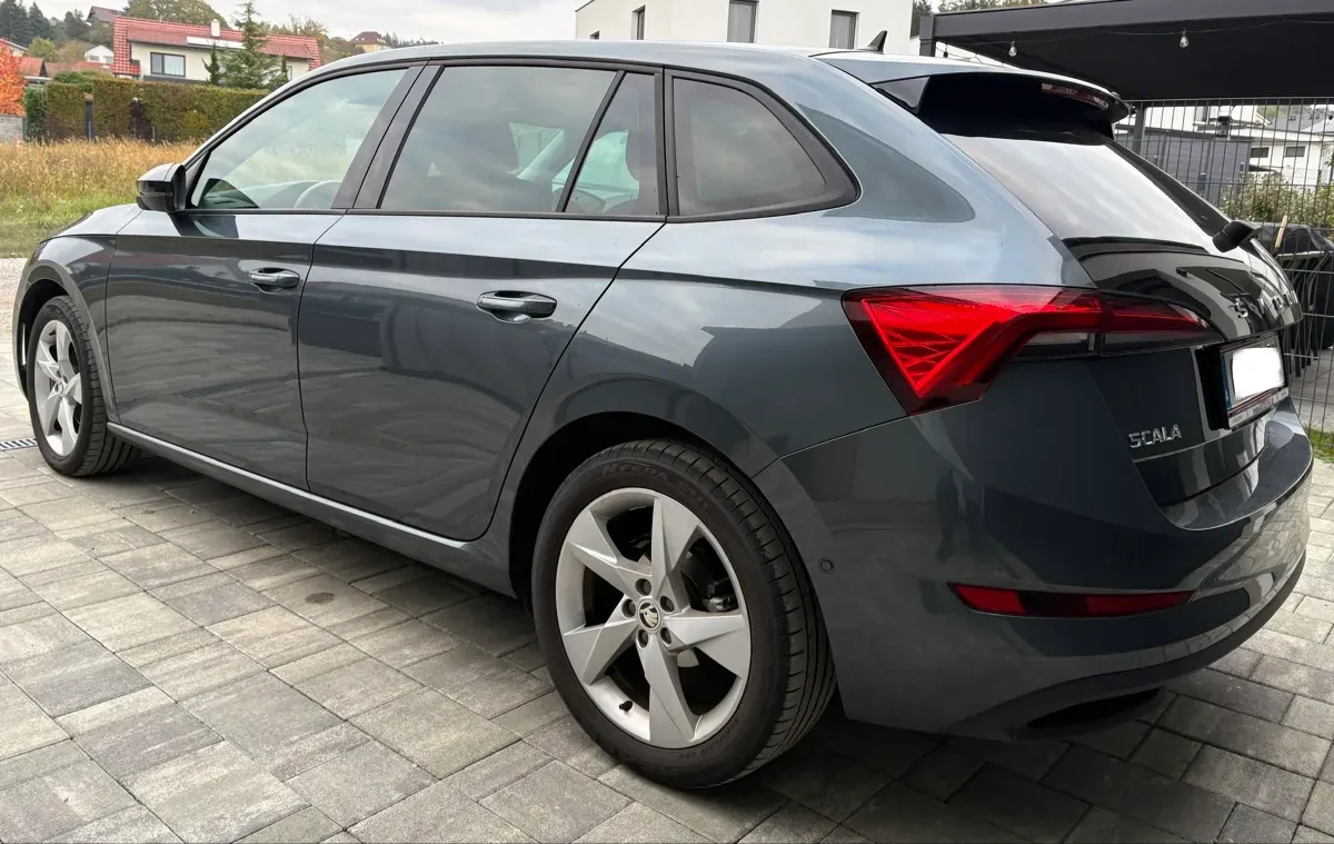 Skoda Scala 2020 photo 3