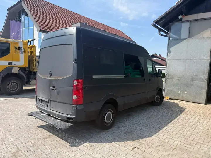 Volkswagen Crafter 2010 photo 3