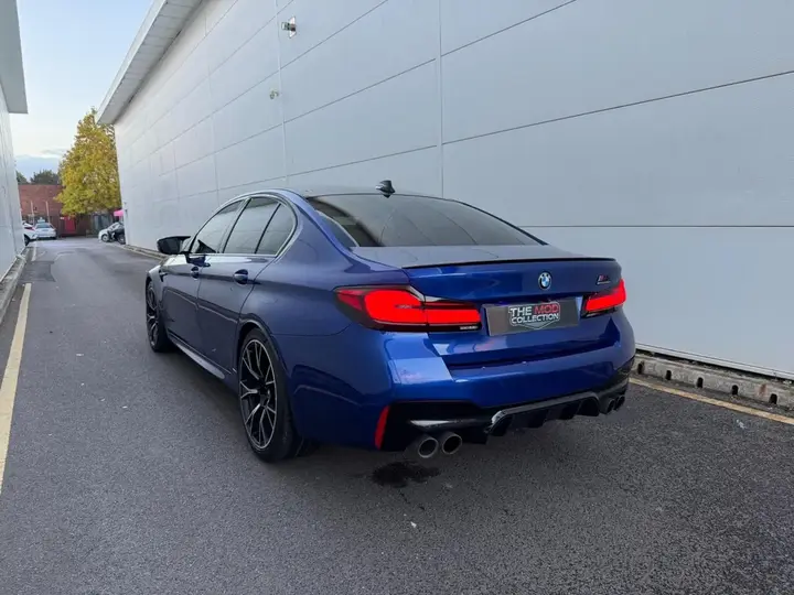 BMW M5 2022 photo 4