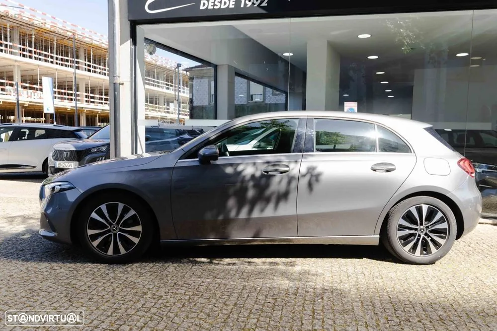 Mercedes-Benz A 180 2022 photo 2