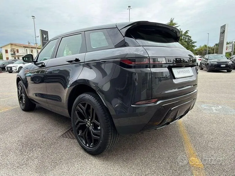 Land Rover Evoque 2022 photo 5