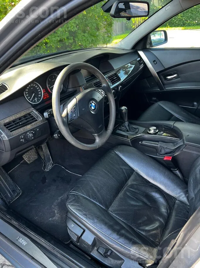 BMW 530 2004 photo 5