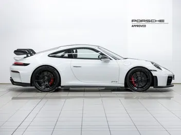 Porsche 911 2025 photo 4
